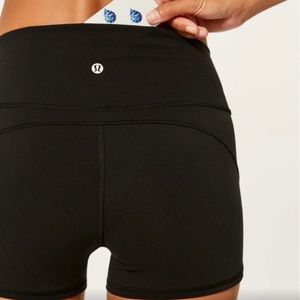 Lululemon In Movement Shorts Everlux 2.5